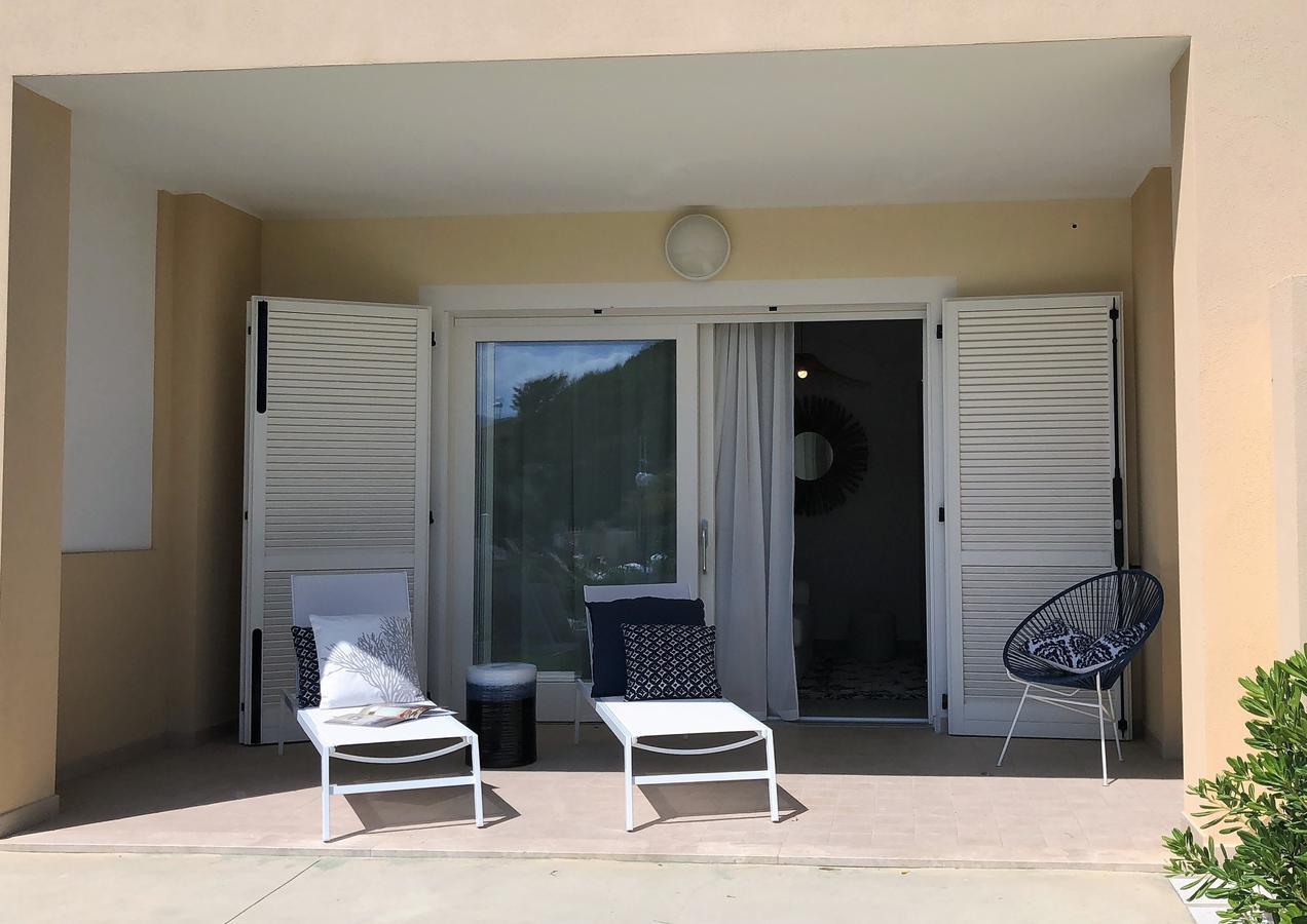 Residence Mar Mediterraneo Куарту-Сант'Елена Екстер'єр фото