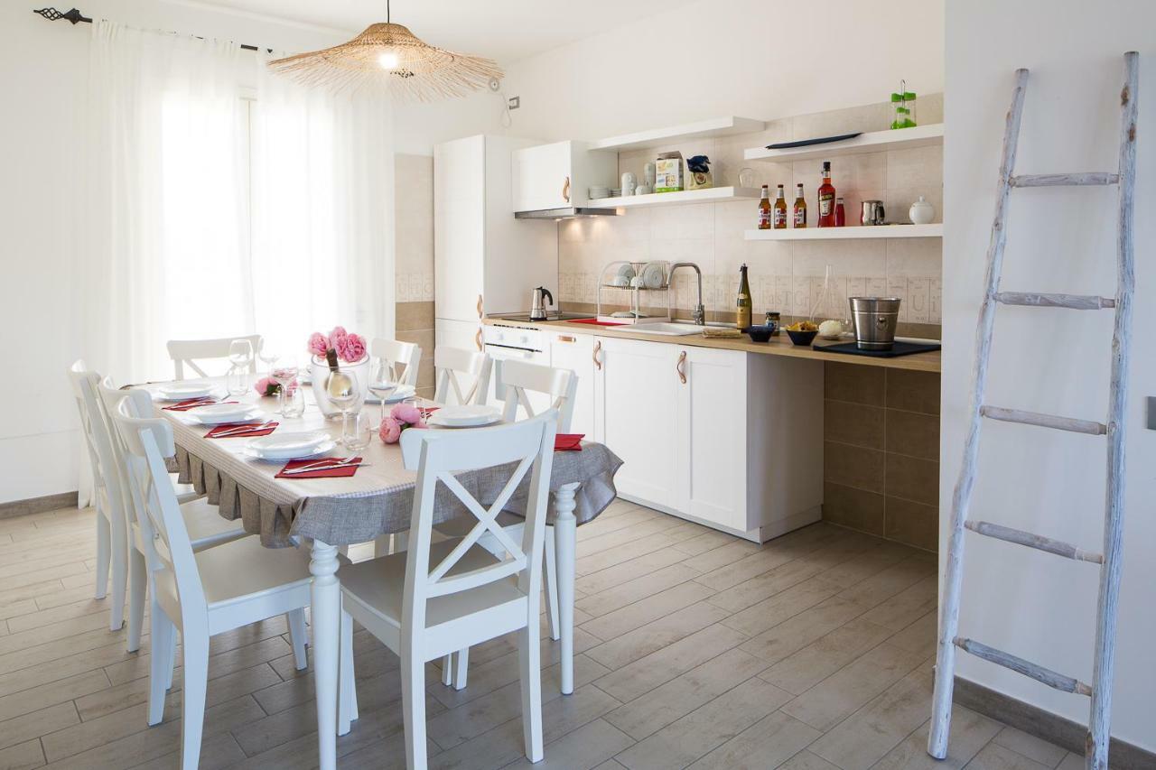 Residence Mar Mediterraneo Куарту-Сант'Елена Екстер'єр фото